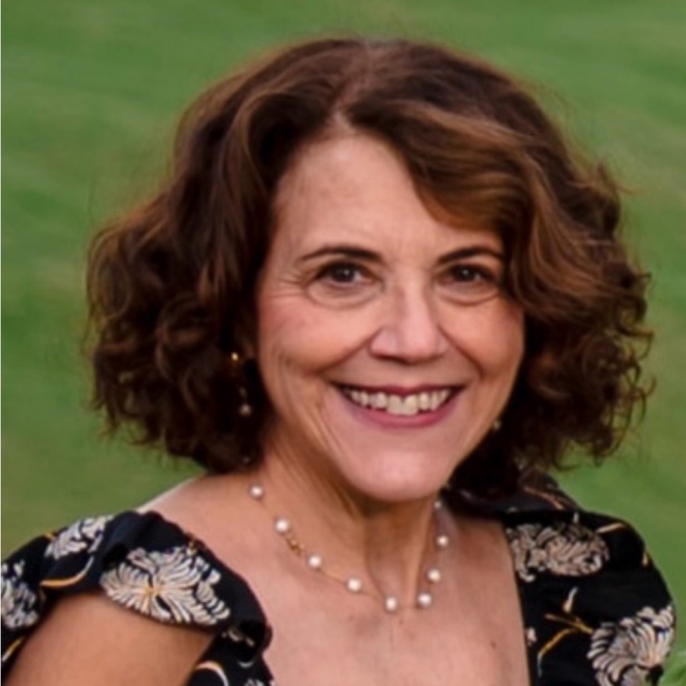 Meet your Posher, Julie